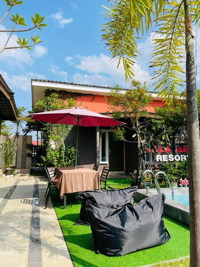 Villa Abadi Resort Pantai Cenang  Kültér fotó