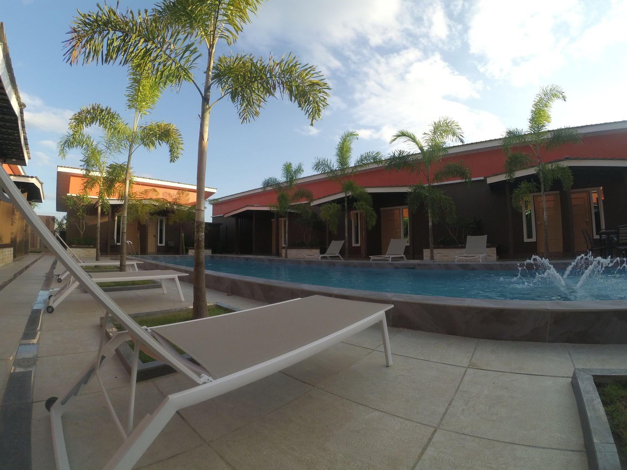 Villa Abadi Resort Pantai Cenang  Kültér fotó